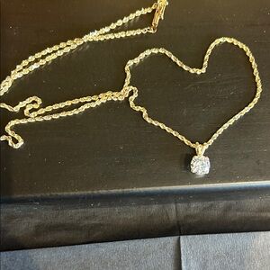 Radiant Gold Necklace with Sparkling Pendant